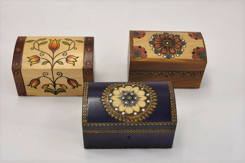 Wood Flower Baby Casket with a vessel and cover  (up to 13 weeks) Choose one of three caskets C-4-Choice