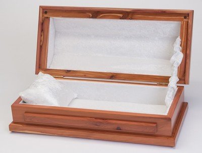 Cedar Baby Casket  (20 inch interior)    C-20-Ced