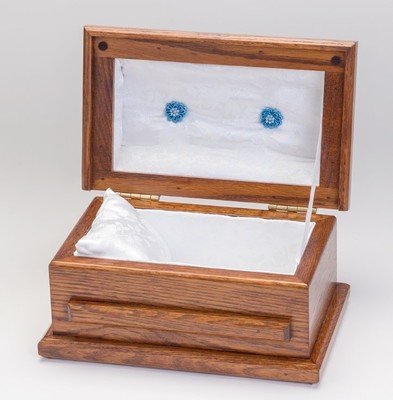 Oak Miscarriage Casket (9 inch interior)     C-9-Oak