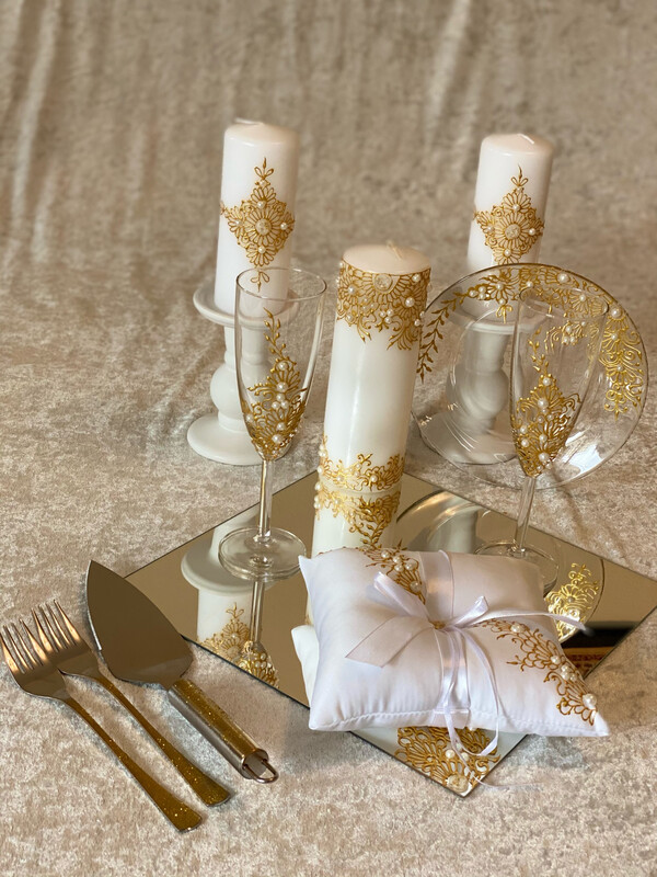 Wedding Set - Gold &amp; White