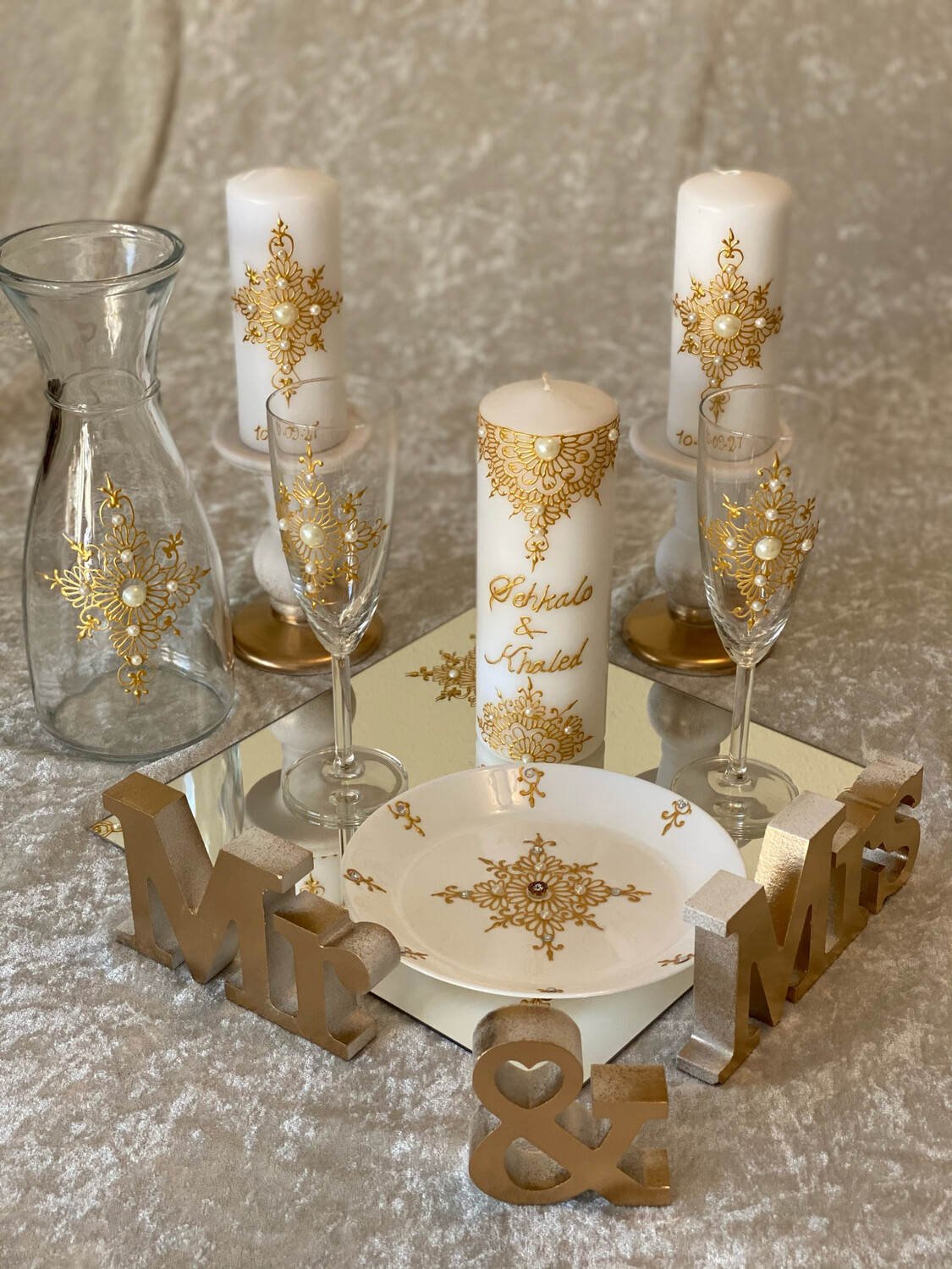 Wedding Set - Mr &amp; Mrs -