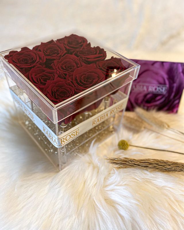 Infinity Rosen Acrylbox