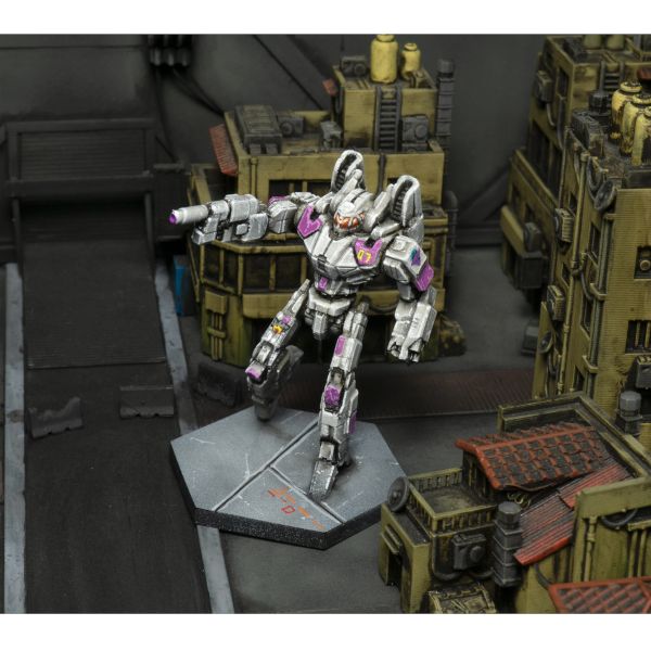 BattleTech Premium Miniature: Phoenix Hawk