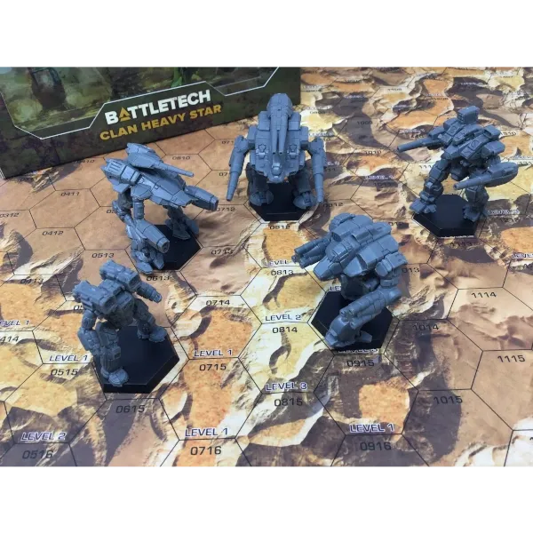 BattleTech Clan Heavy Star miniatures displayed unpainted on a hex map.