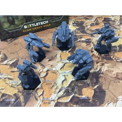 BattleTech Clan Heavy Star miniatures displayed unpainted on a hex map.