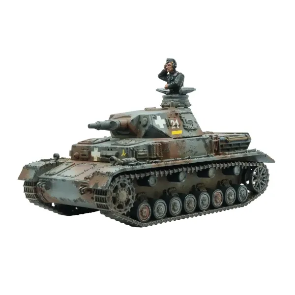 Painted German Panzer IV Ausf. B/C/D tank miniature for Bolt Action.