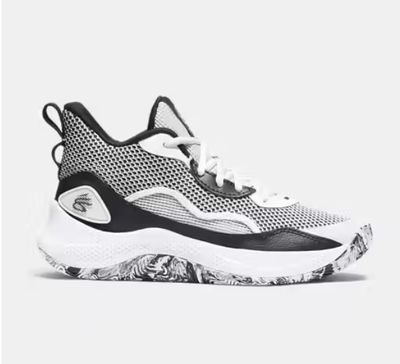 Runners &amp; Basketball