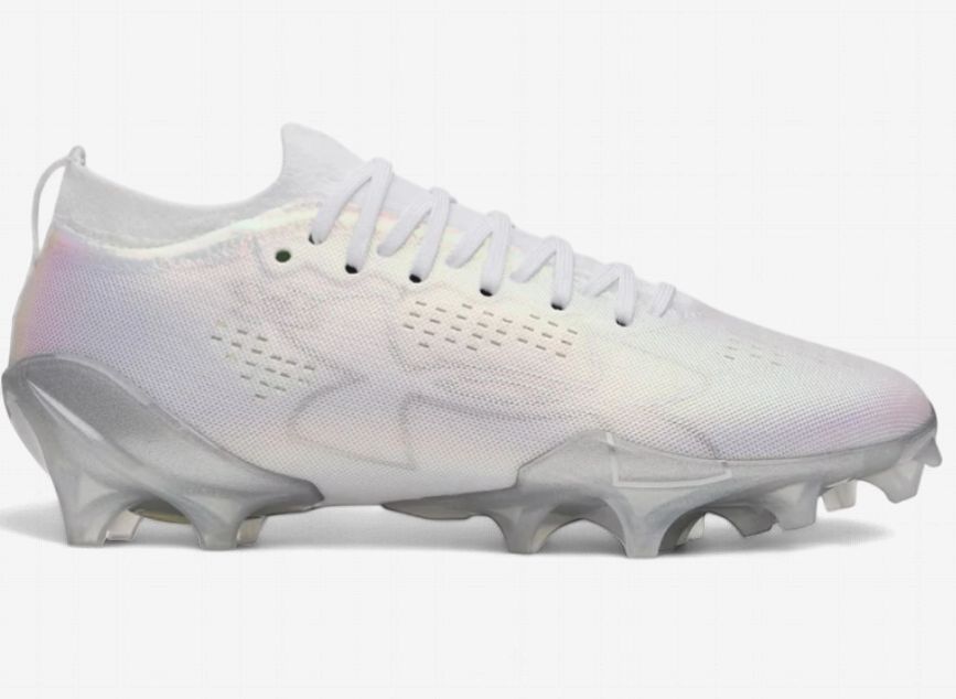 Under Armour Blur Pro Football Cleat, Colour: White/Metallic silver, Size: 10.5