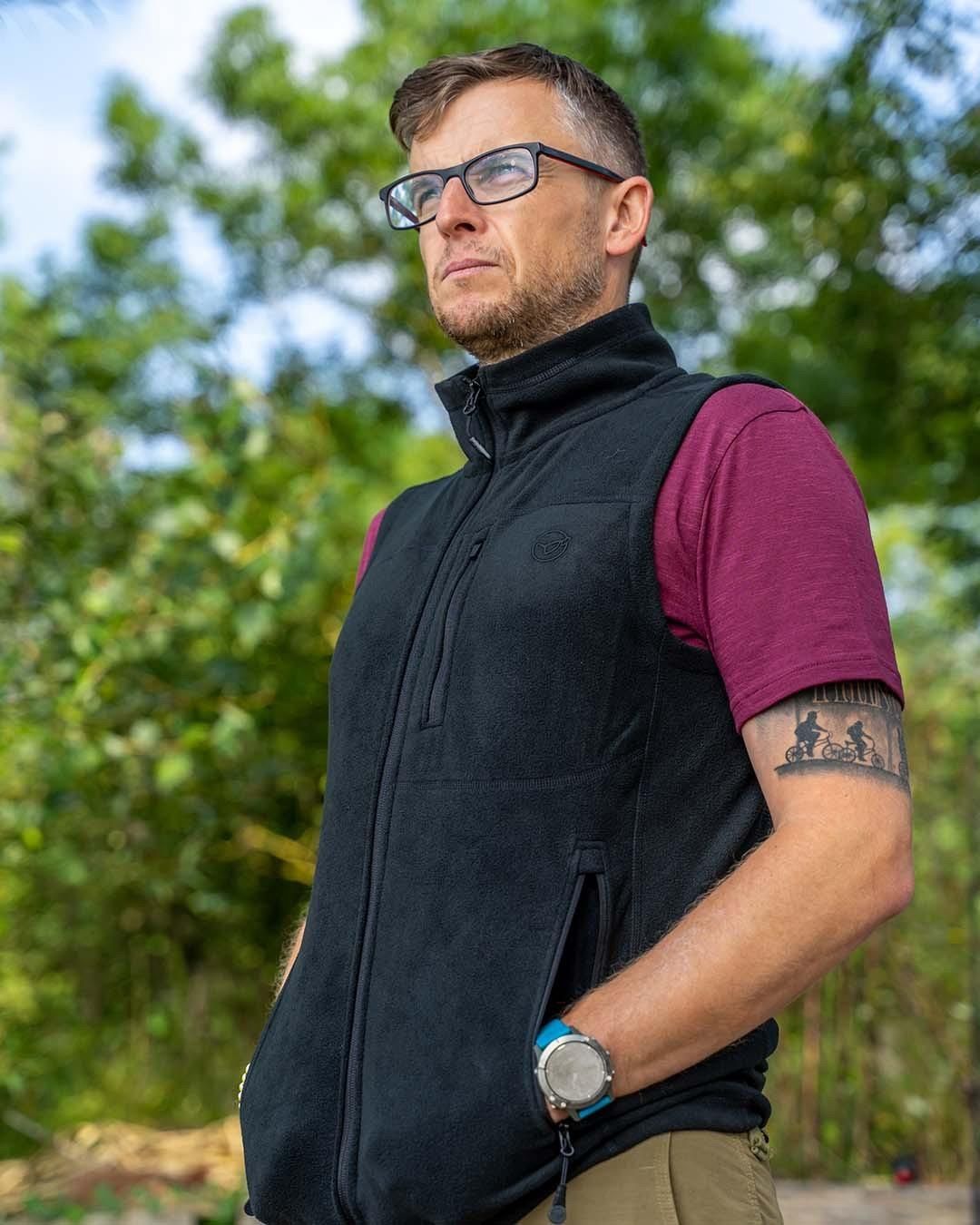 KORDA FLEECE GILET BLACK