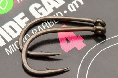 KORDA WIDE GAPE CARP HOOK - BARBED