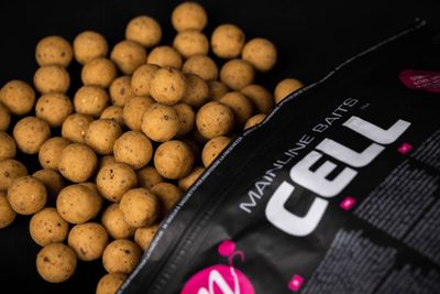 MAINLINE FREEZER BOILIES 15MM