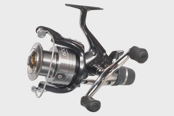 SHIMANO BAITRUNNER XT 6000 RB REEL