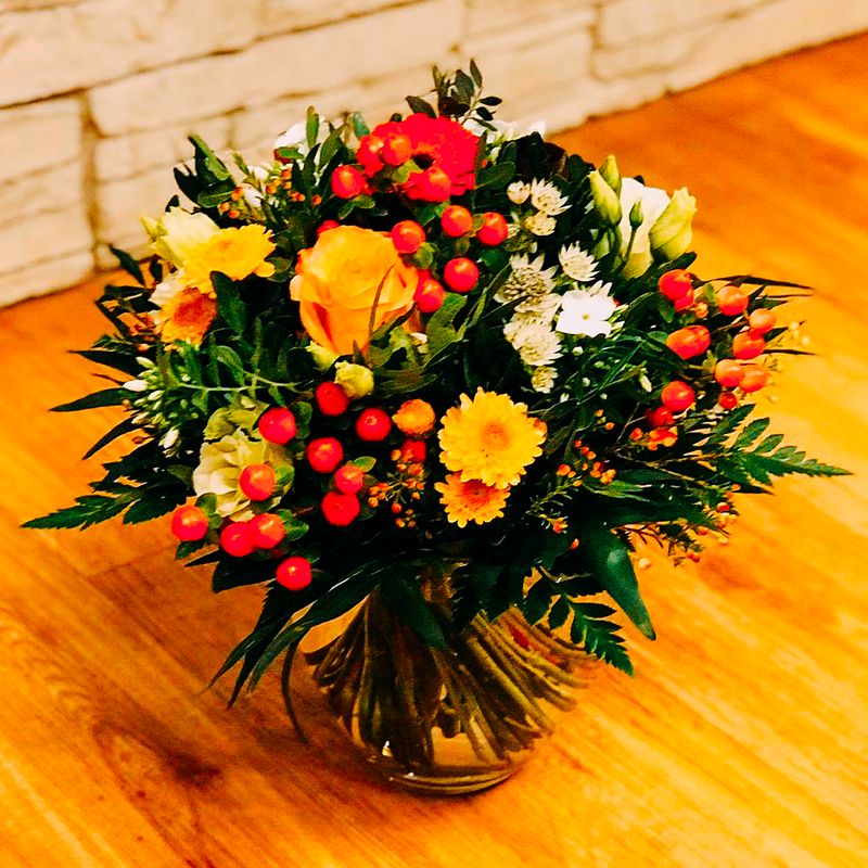 Blumenstrauss mittel