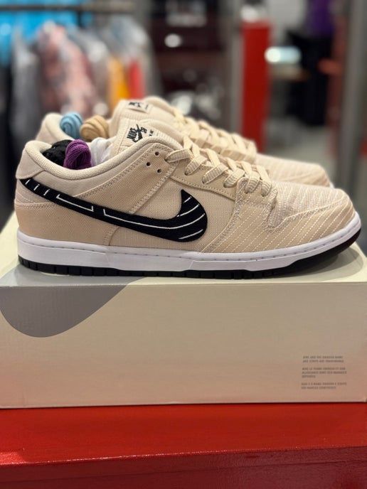 Nike SB Dunk Low Albino &amp; Preto