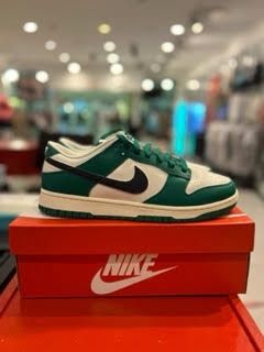 Nike Dunk Low SE Lottery Pack Malachite Green