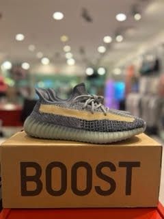 adidas Yeezy Boost 350 V2 Ash Blue