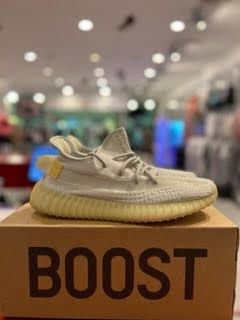 adidas Yeezy Boost 350 V2 Light
