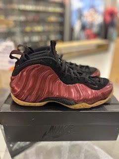 Nike Air Foamposite One Maroon