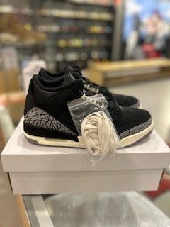 Jordan 3 Retro Off Noir (Women&#39;s)