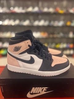 Jordan 1 Retro High OG Atmosphere (Women&#39;s)