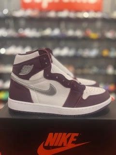 Jordan 1 Retro High OG Bordeaux