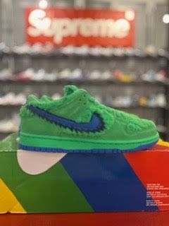 Nike SB Dunk Low Grateful Dead Bears Green