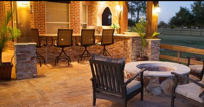 Custom Fire Pit Design & Installation Service Custom Fire Pit Design & Installation Service