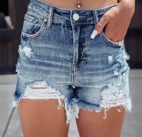 RIPPED HIGHWAISTED SHORT