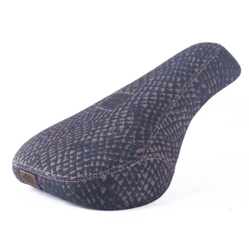 Cult &quot;Vans Slip&quot; Padded Pivotal Seat - Snakeskin