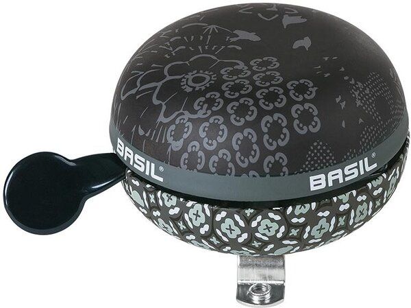 Basil, Bohème, Bell