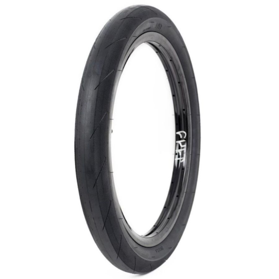Cult Fast &amp; Loose 2.40 Pool Tire - Black