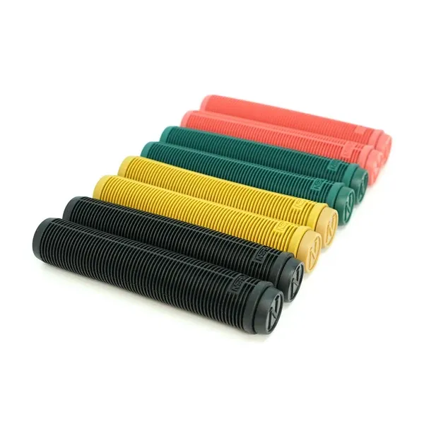 North Essential Grips
