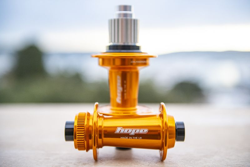 Hope Hub Pro 5 Rear 32H Bronze 142mm