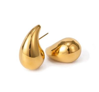 Trendy oorbellen