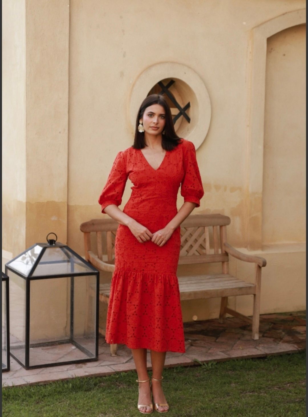 Geperforeerde Bámbola-jurk in rood 