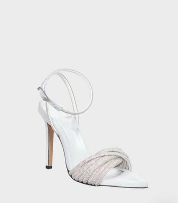 Modieuze sandalen van suède