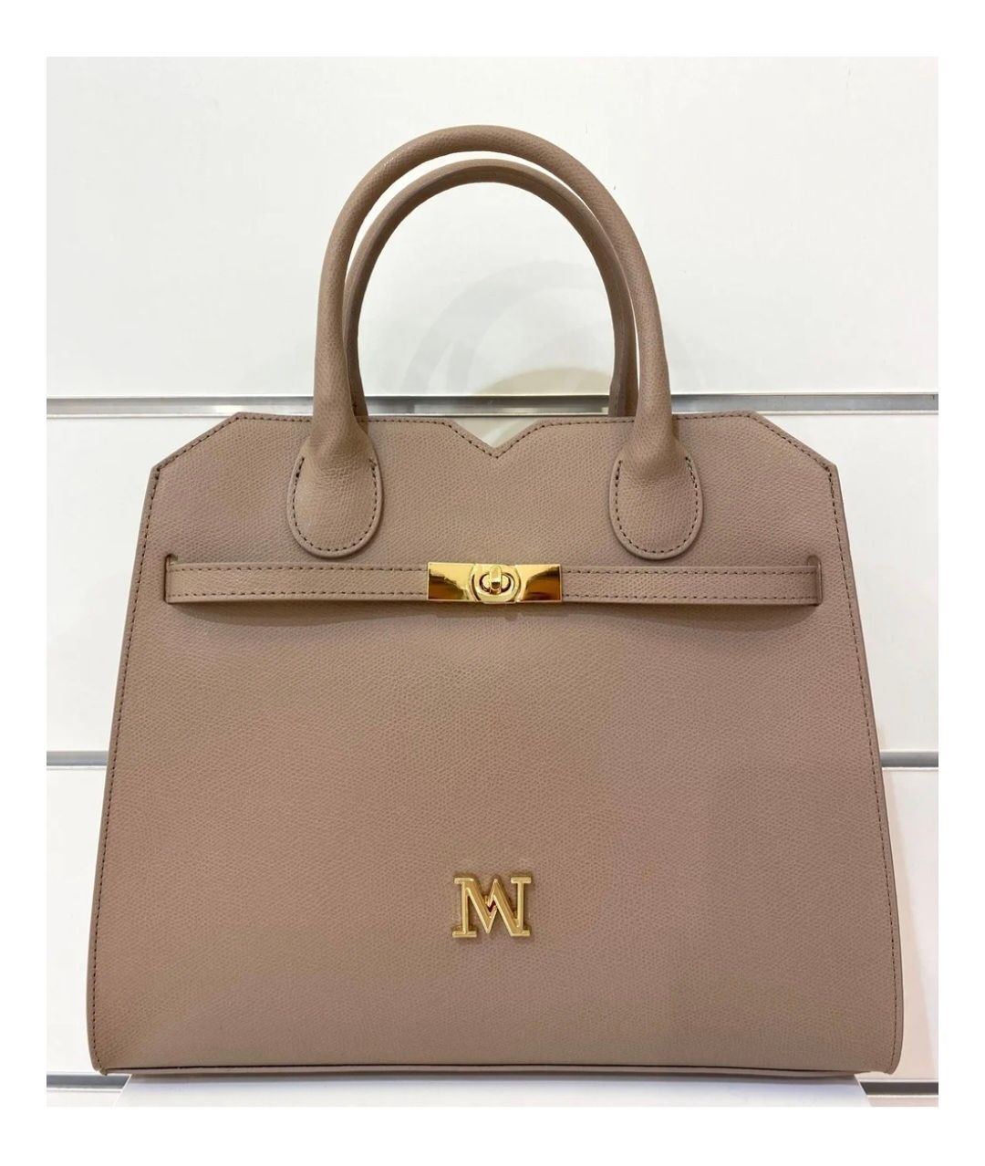 Lucille tas, Mondieux Madame