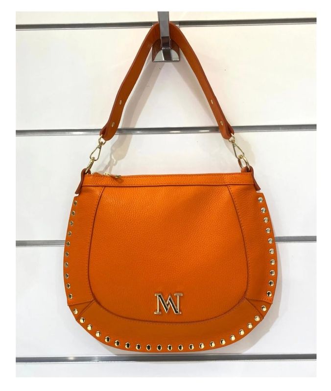 Karina tas in oranje