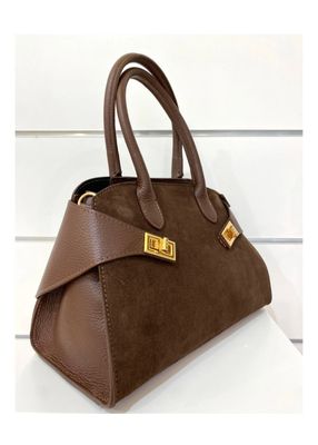 Tas Megane, Mondieux Madame