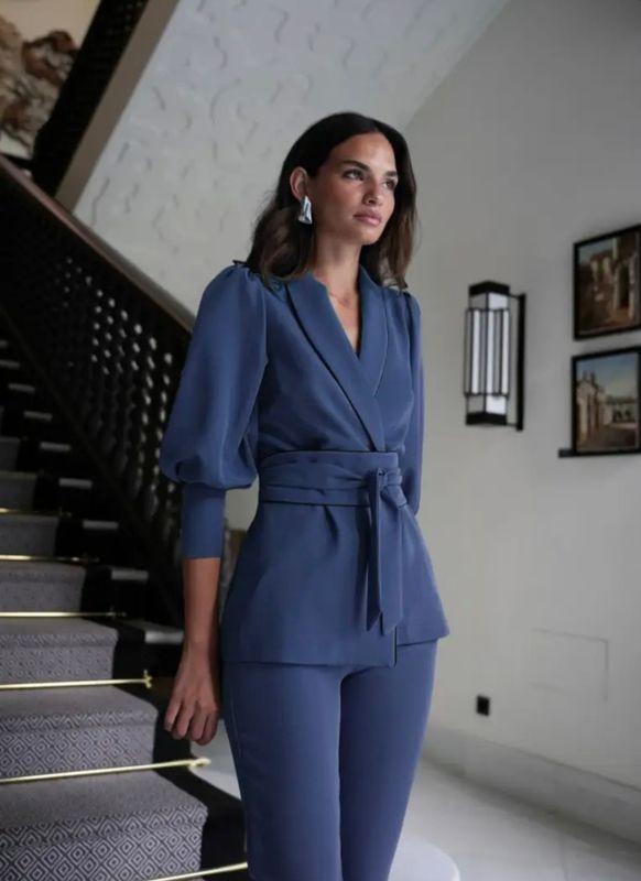 Siberie blauw pak vest en broek