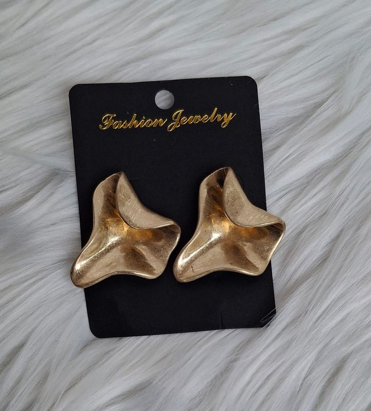 Oorbellen in goud kleur