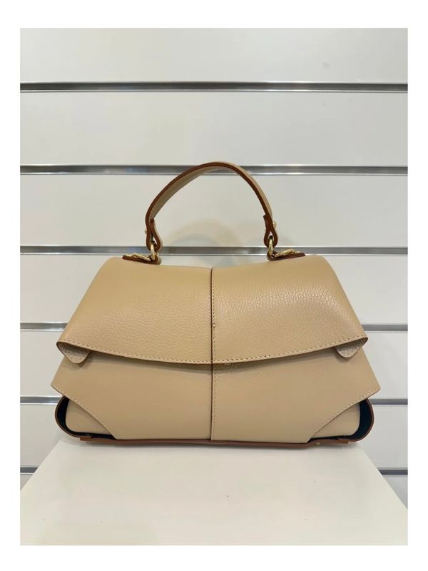 Italiaanse leren tas in zand/beige kleur