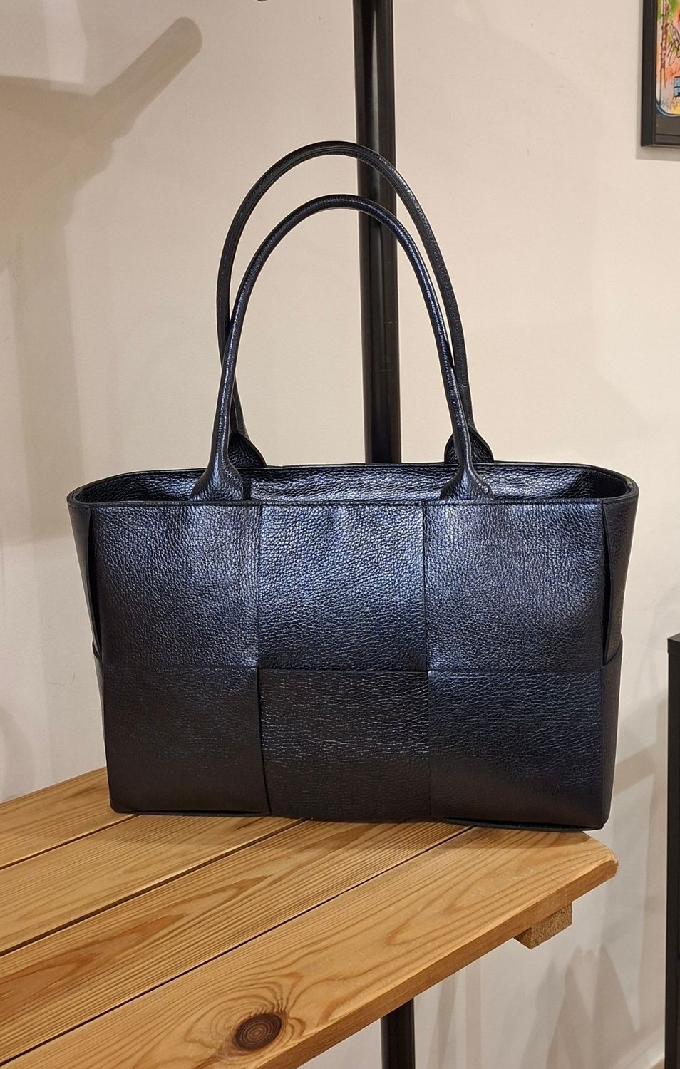 Bella - Luxe Metallic Blauwe Leren Shopper – Elegante Schoudertas met Gevlochten Design