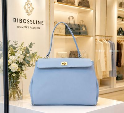 Leren handtas in pastele blauwe 