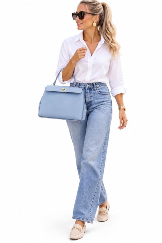 June - Leren tas in pastele blauwe