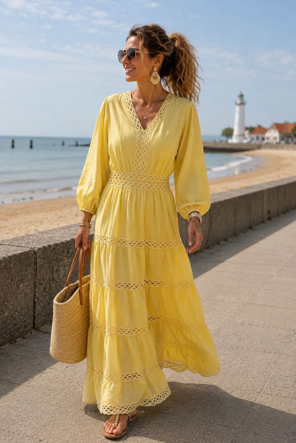 Boho Maxi  katoenen gele jurk– Luchtige Zomerjurk met Kantdetails en V-hals