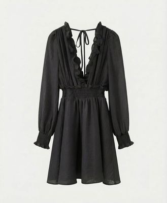Korte zwarte jurk met lange mouwen en V-hals - Elegante dames jurk