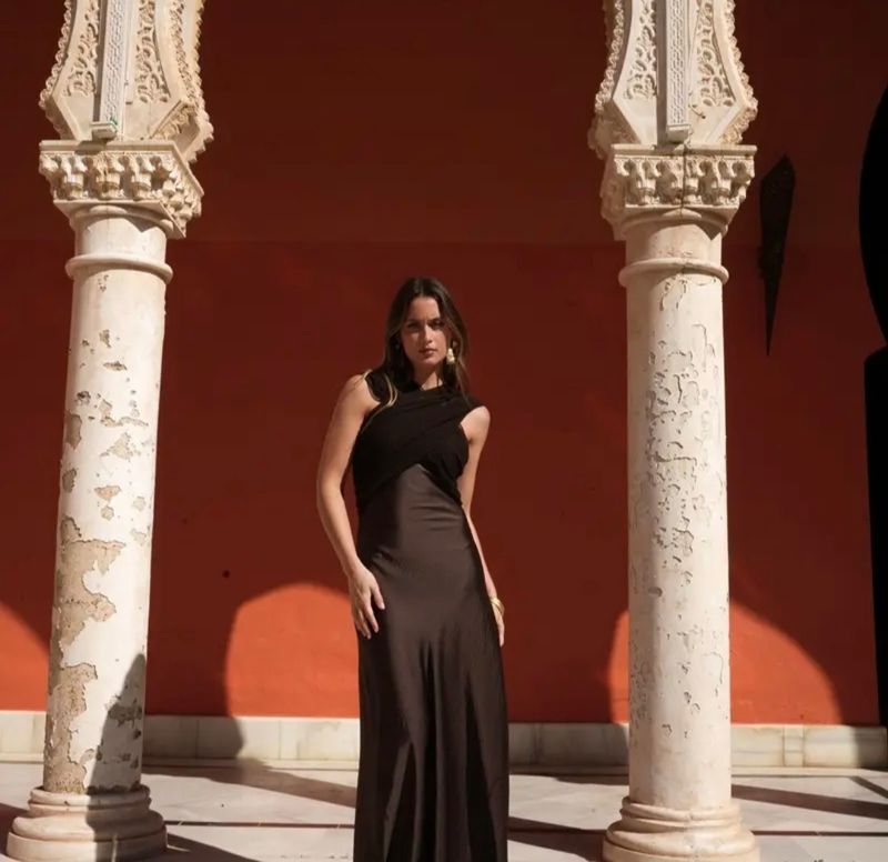 Jurk in twee tinten bordeaux en chocolade