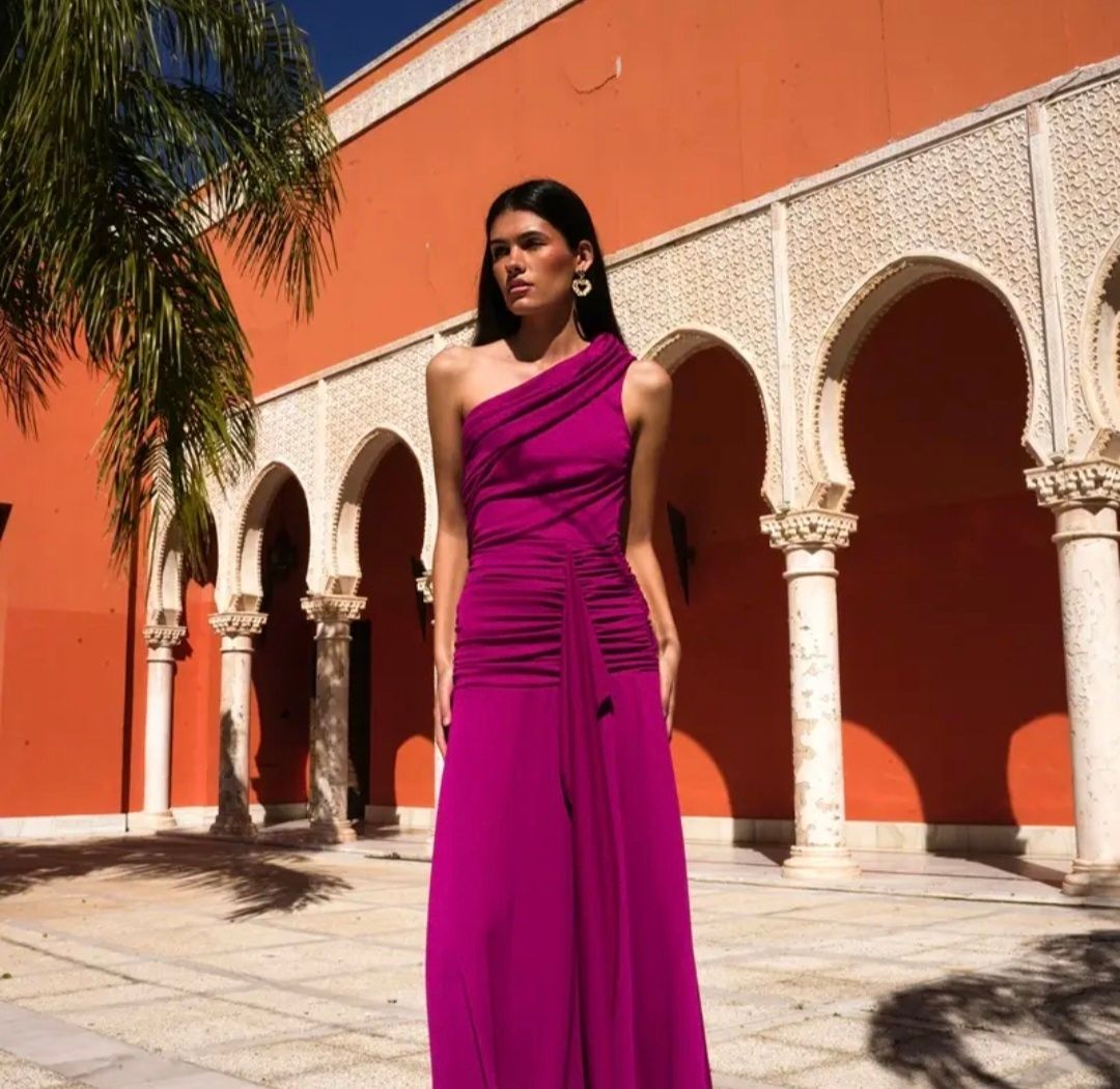 Jurk van zijde-tricot in bougainvilleakleur