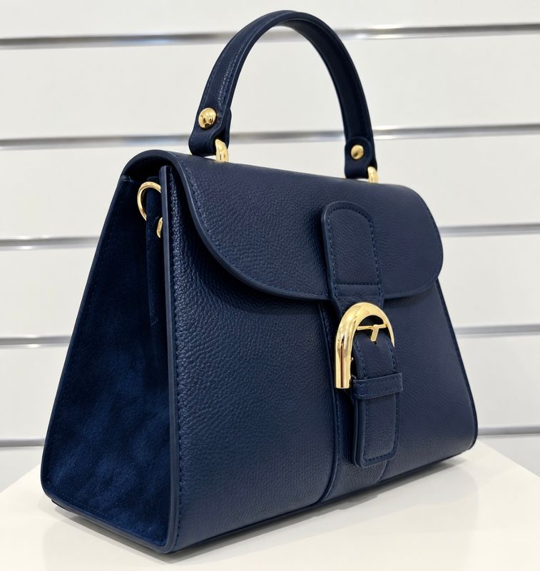 Deley in  Donkerblauw – Elegante Handtas met Gouden Details
